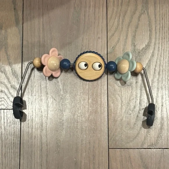 BabyBjorn Light Gray Bouncer with Toy Bar - Picture 7 of 9